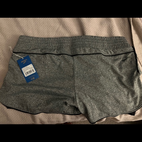 WOMEN'S BROOKS REP 3" 2-IN-1 SHORT - Picture 2 of 4